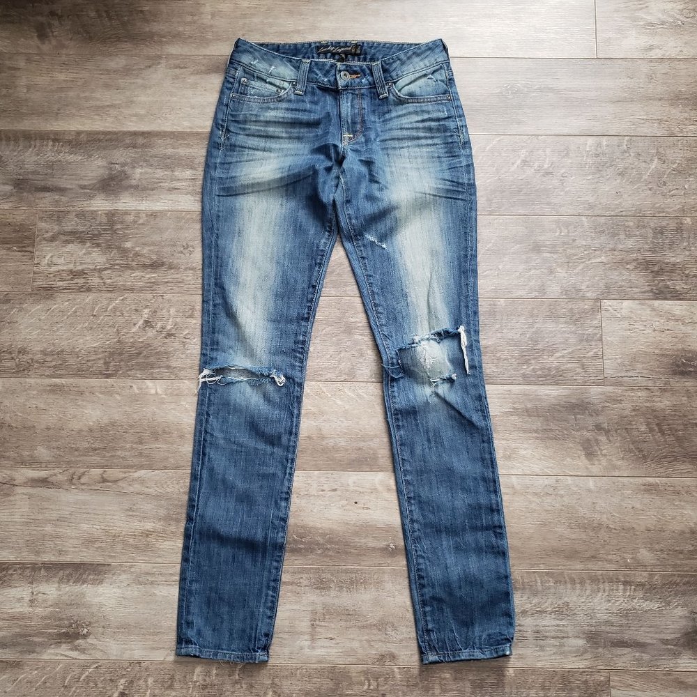 Lucky Brand Legend Lola Skinny Distressed Jeans 2 26